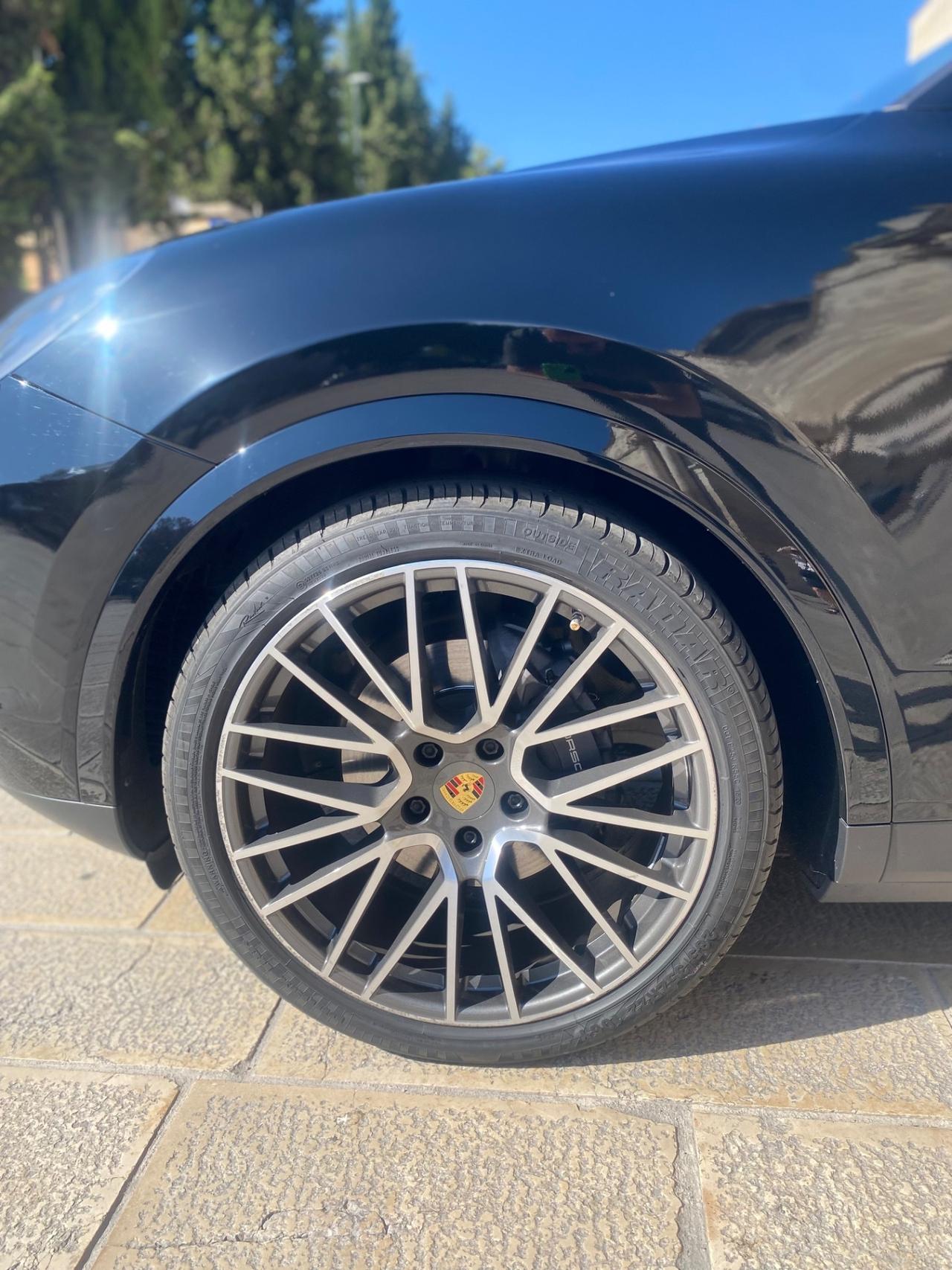 Porsche Cayenne 3.0 V6 E-Hybrid