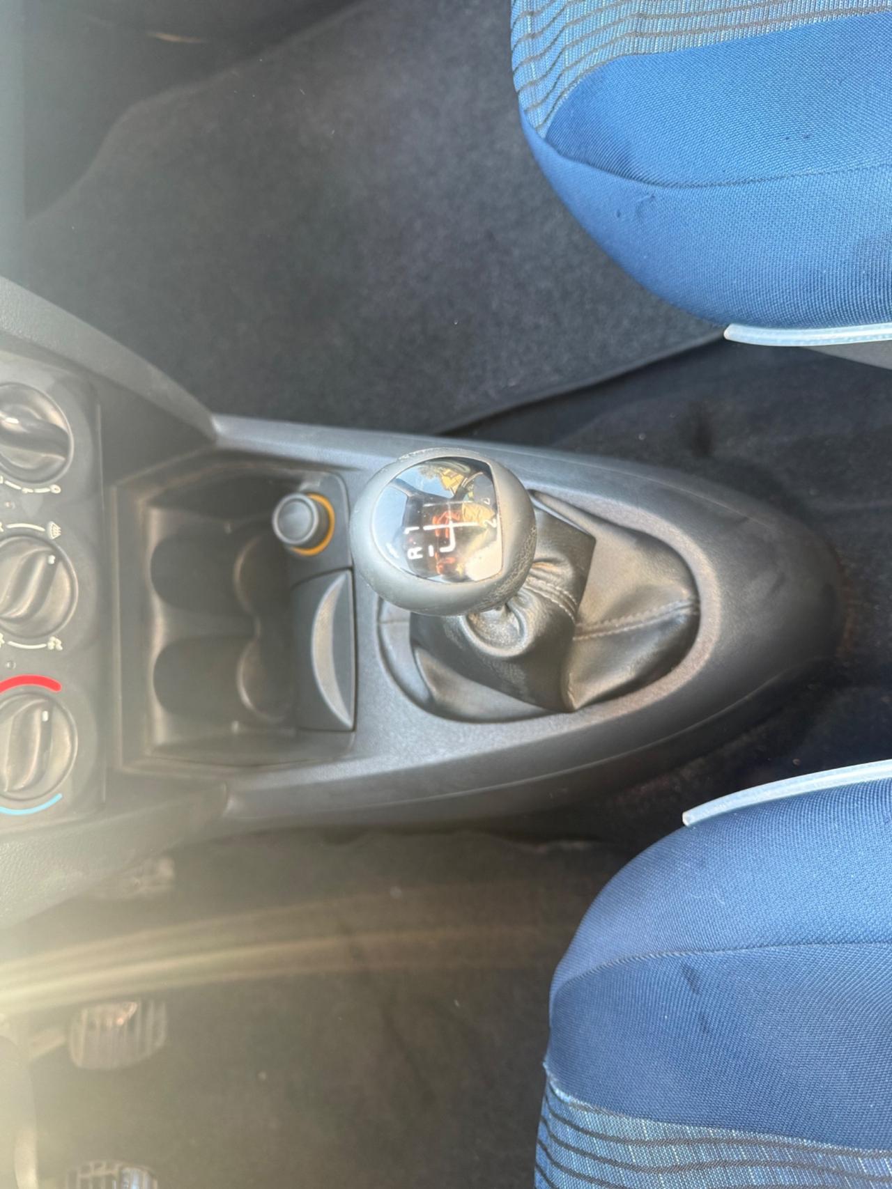 Renault Clio Storia 1.2 5 porte Dynamique