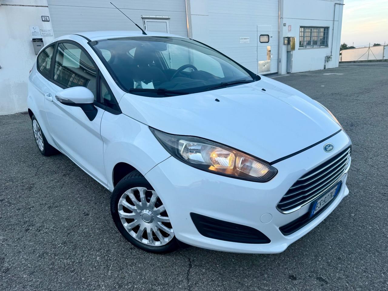 Ford Fiesta 3porte 1.0benz 2013 122.000km per neopatentati