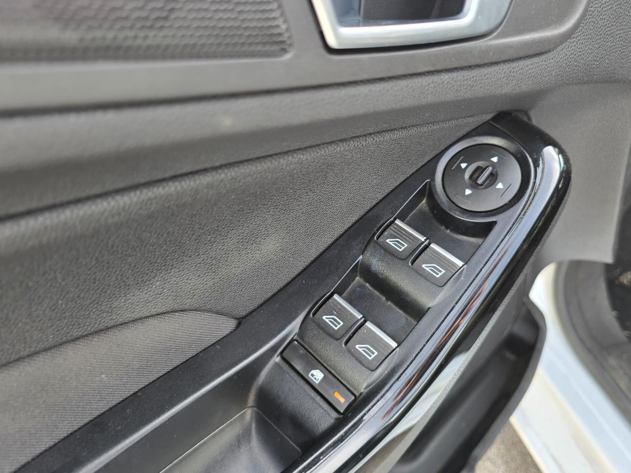 Ford Fiesta 1.5 TDCi 5 porte Titanium