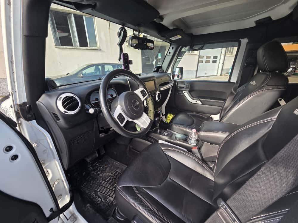 Jeep Wrangler Unlimited 2.8 CRD 200cv edizione POLAR
