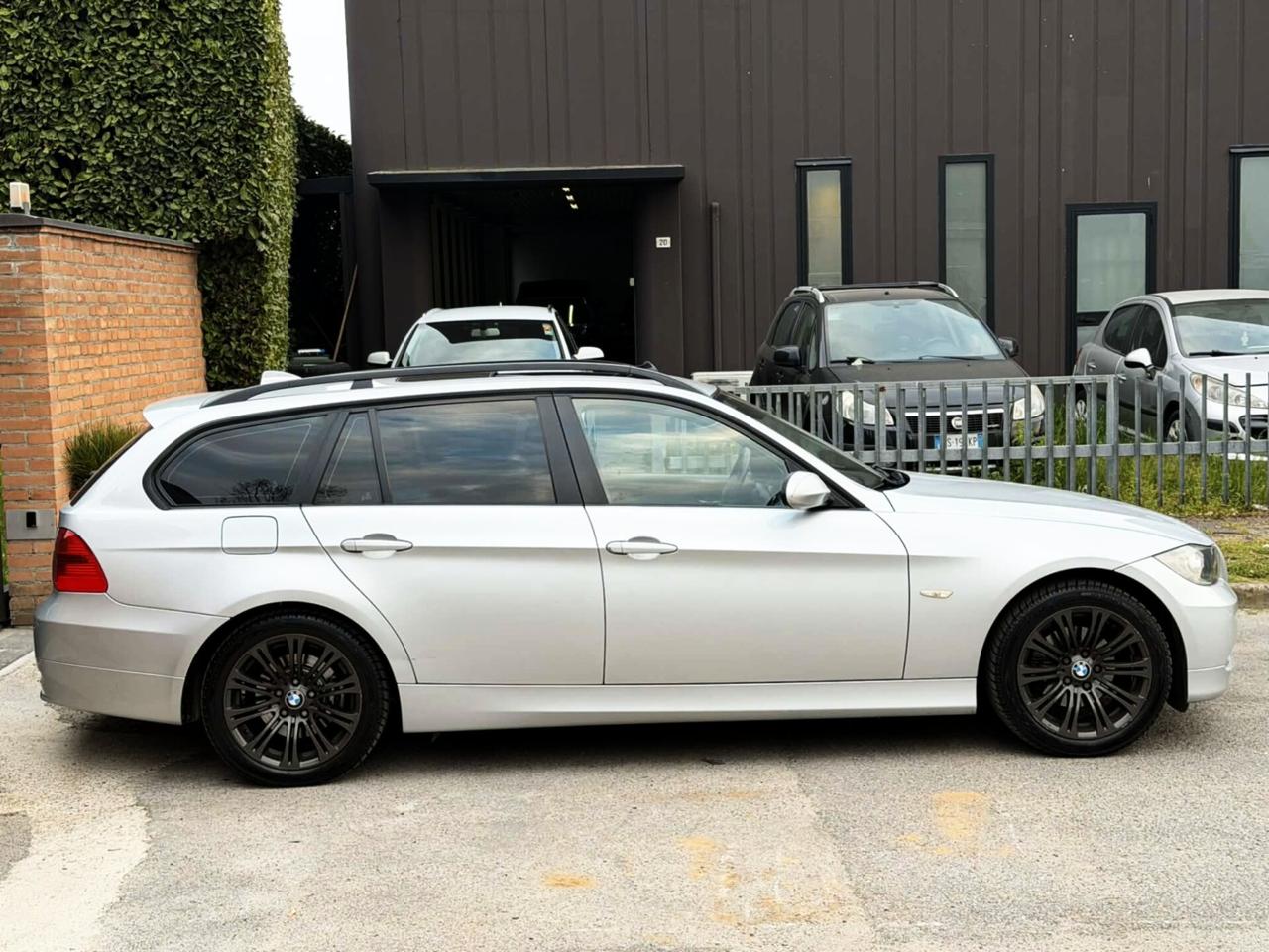 BMW 320D 163CV-189.000KM-Navi,Tetto,Pelle-FULL
