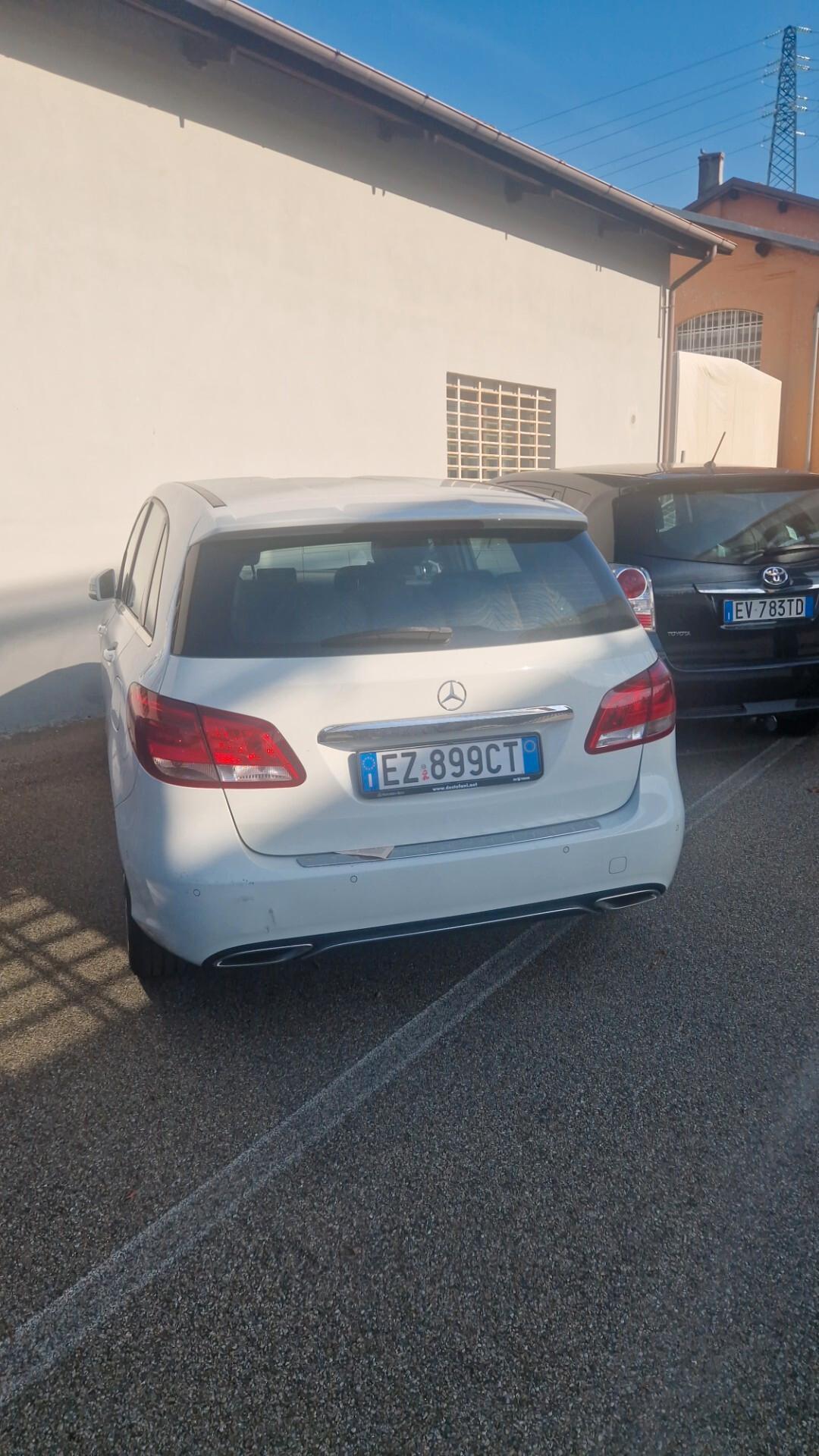 Mercedes-benz B 180 Premium perfetta e garantita 12 M