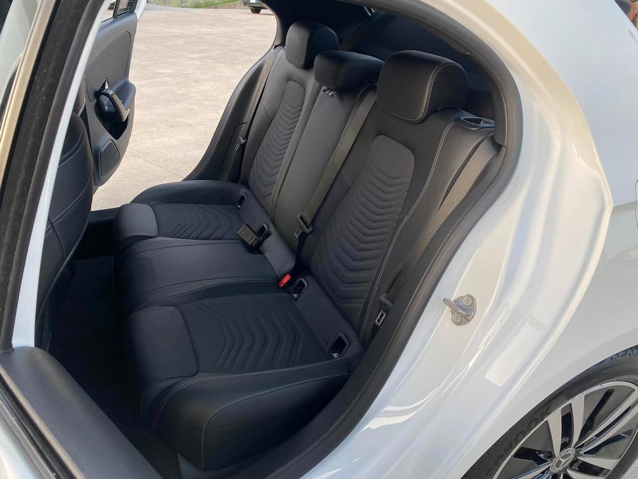 Mercedes-benz A 180 d Automatic Business Extra 2019