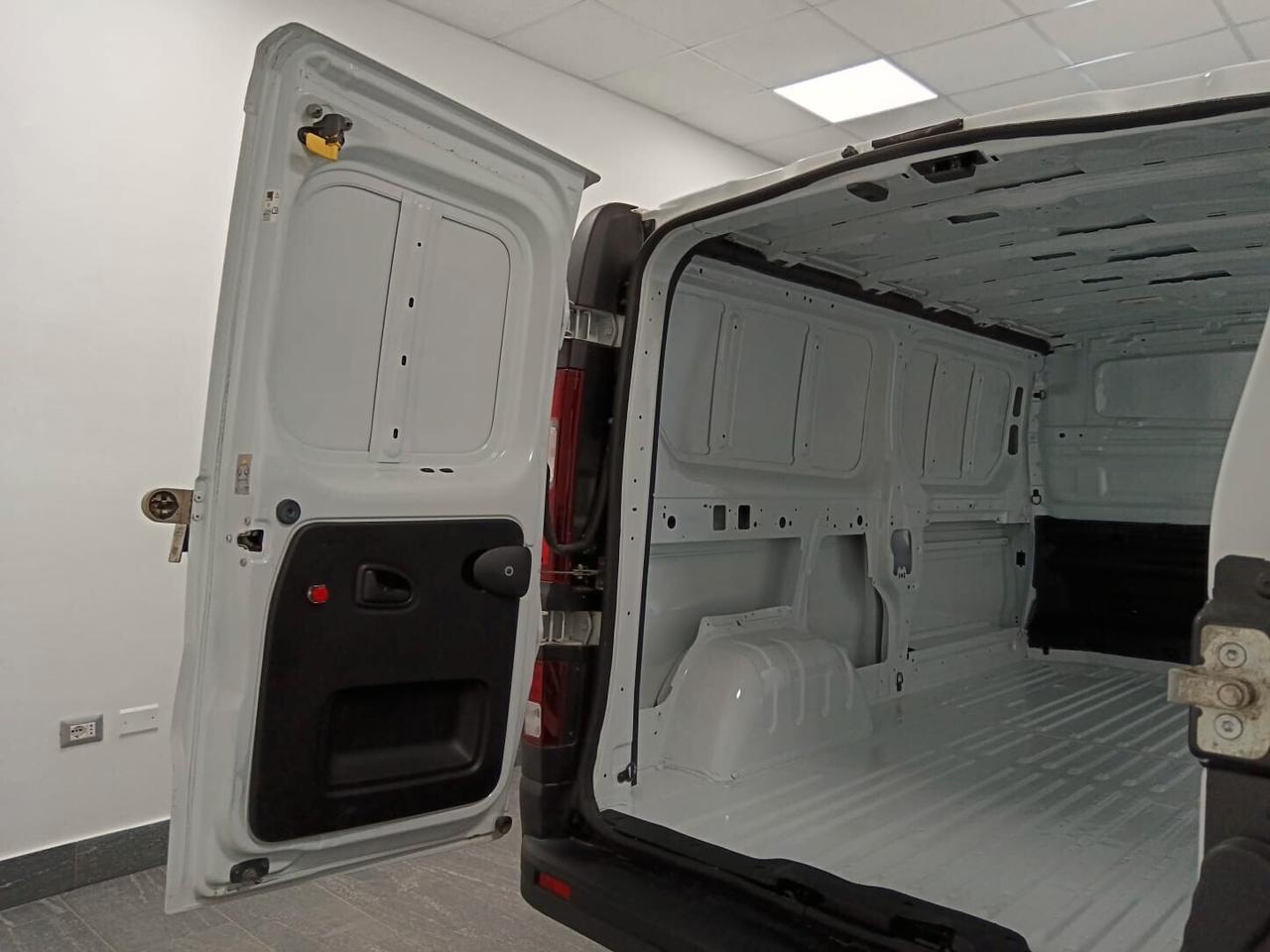 RENAULT TRAFIC 1.6 145 CV