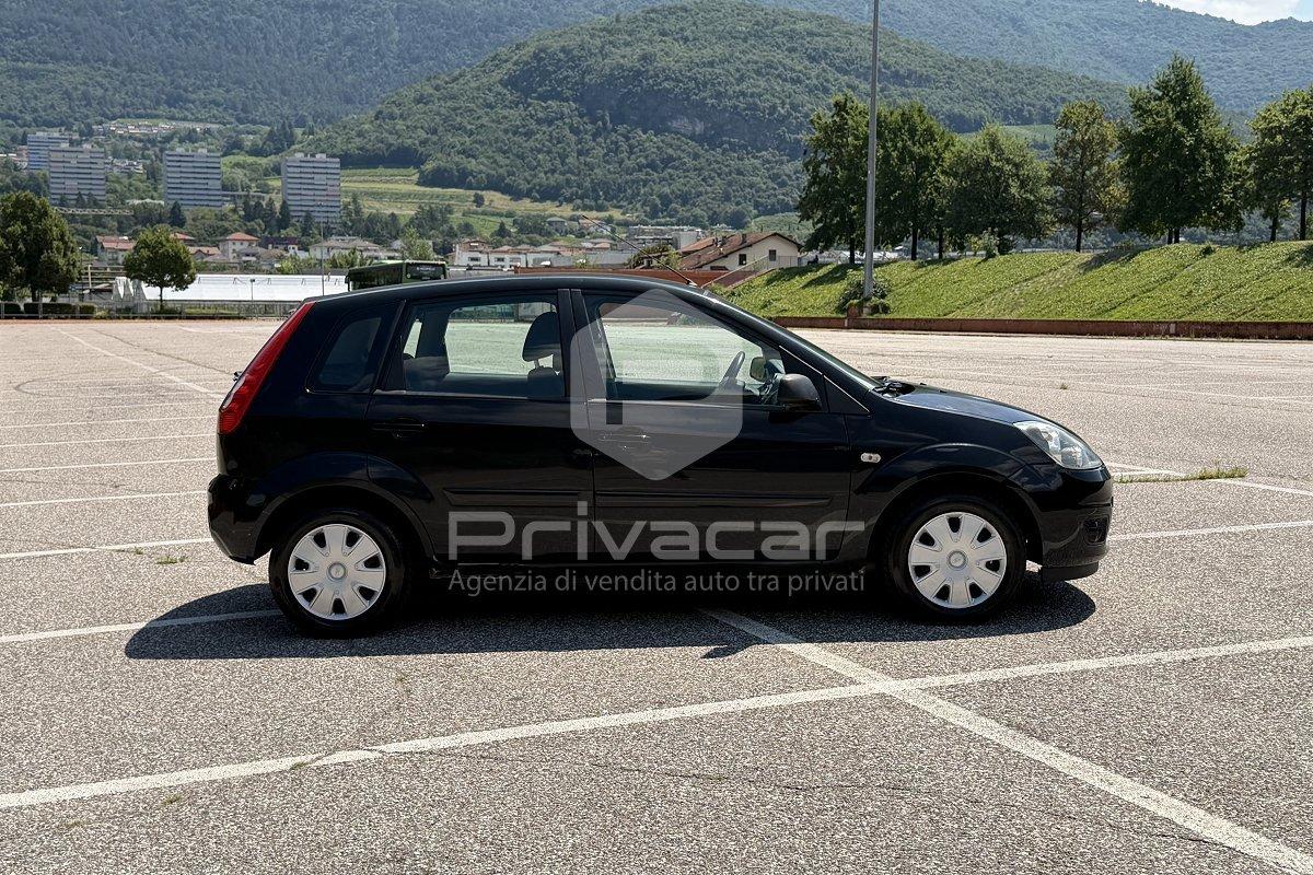 FORD Fiesta 1.2 16V 5p. Ghia