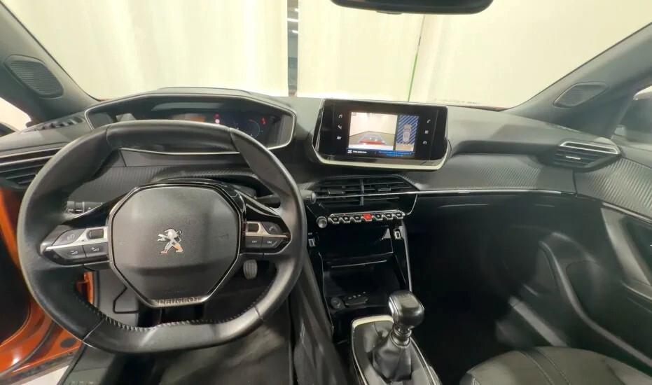 Peugeot 2008 PureTech 100 S&S Allure Arr.006