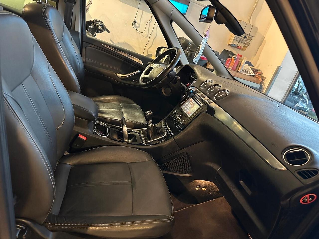 Ford S-Max 2.0 TDCi 163CV New Titanium