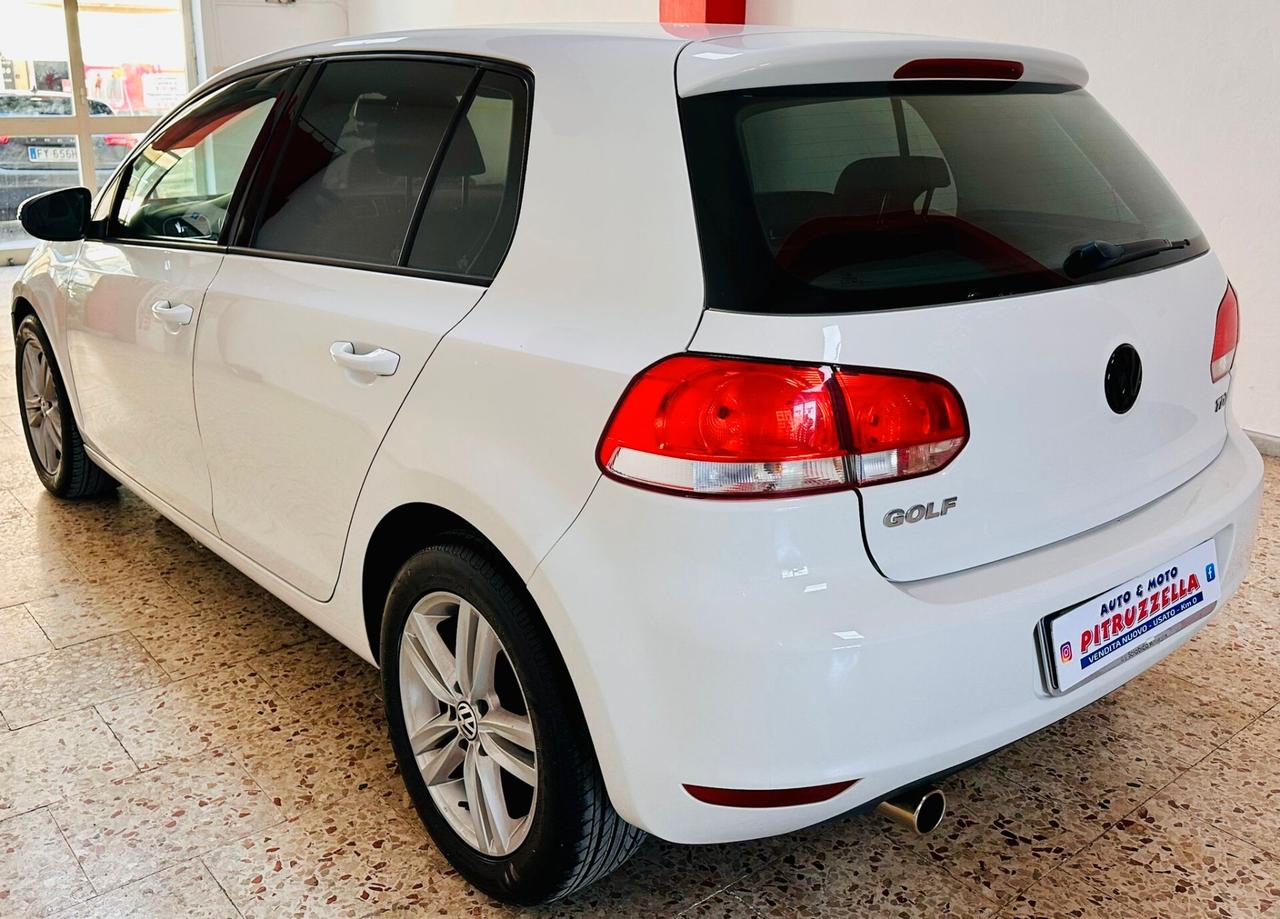 Volkswagen Golf 1.6 TDI DPF 5p. Highline