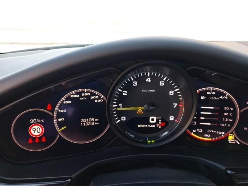 Porsche Panamera 2.9 4S E-Hybrid 560CV