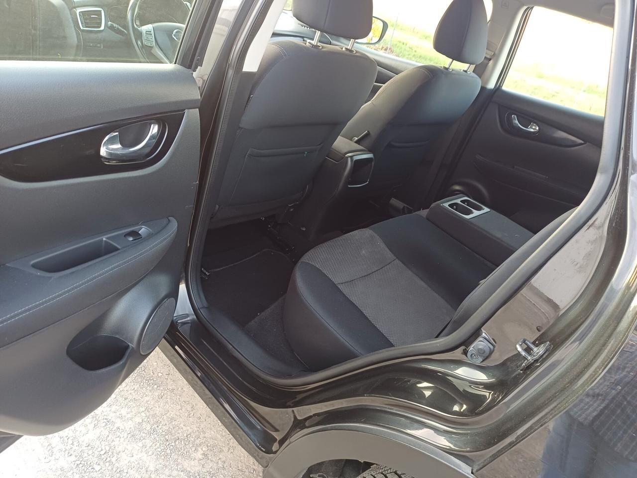 Nissan Qashqai 1.5 dCi Visia