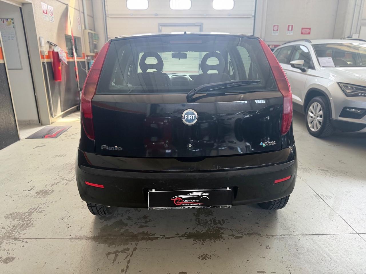Fiat Punto 1.2 5 porte Active Natural Power NEOPATENTATI