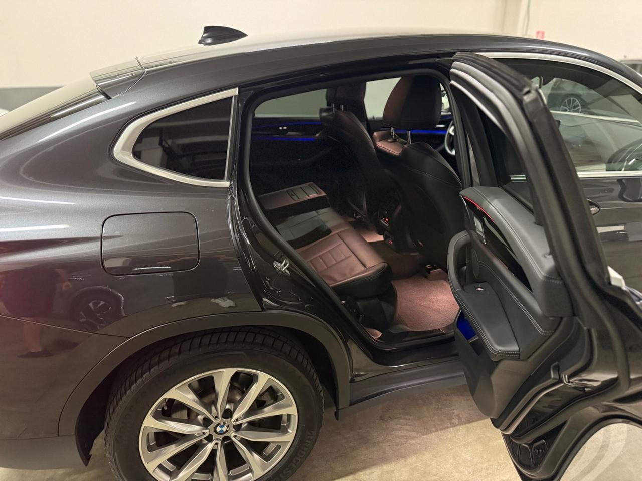 Bmw X4 xDrive30d 48V