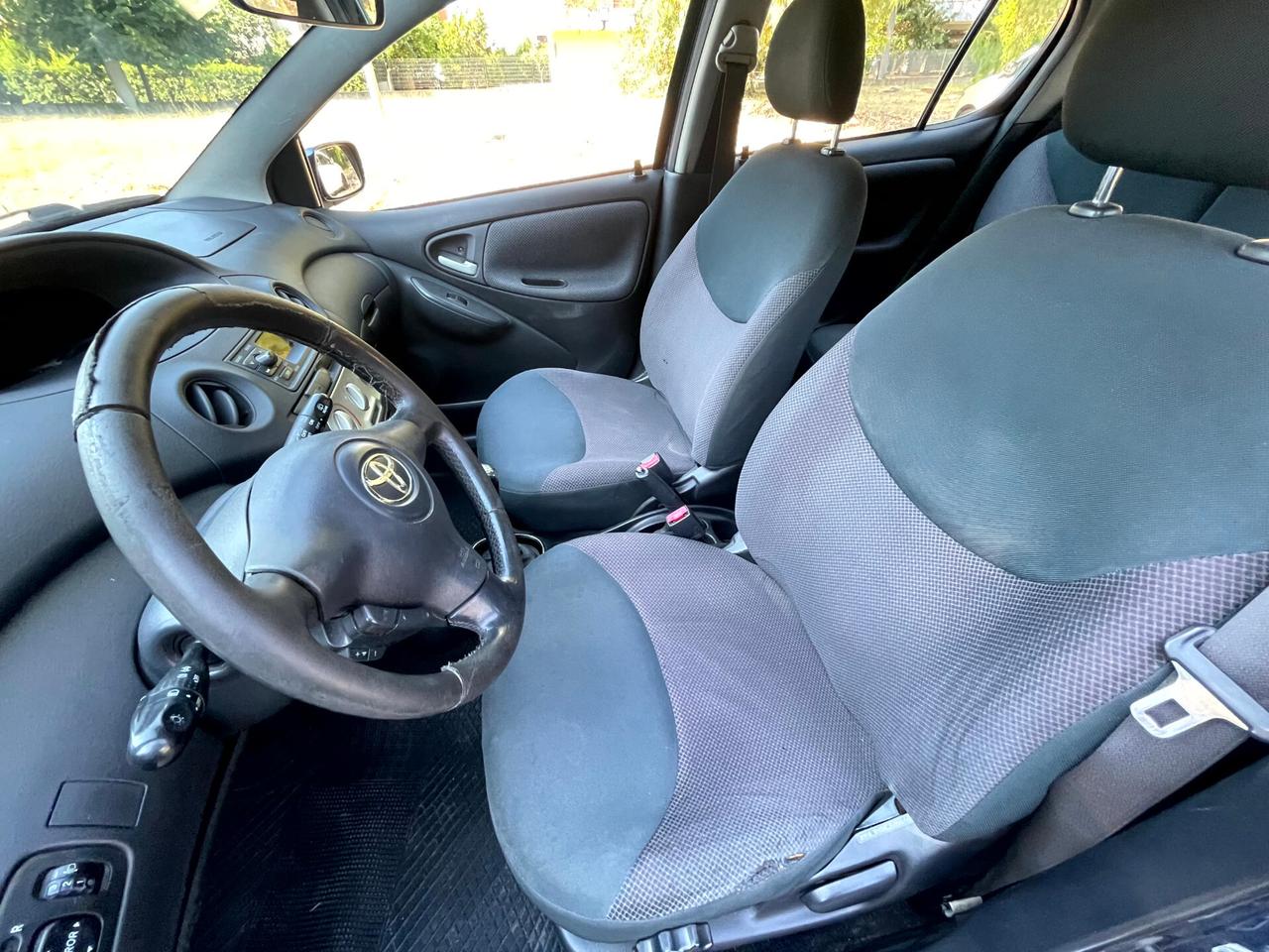 Toyota Yaris Verso 1.4 Tdi D-4D cat Sol '03