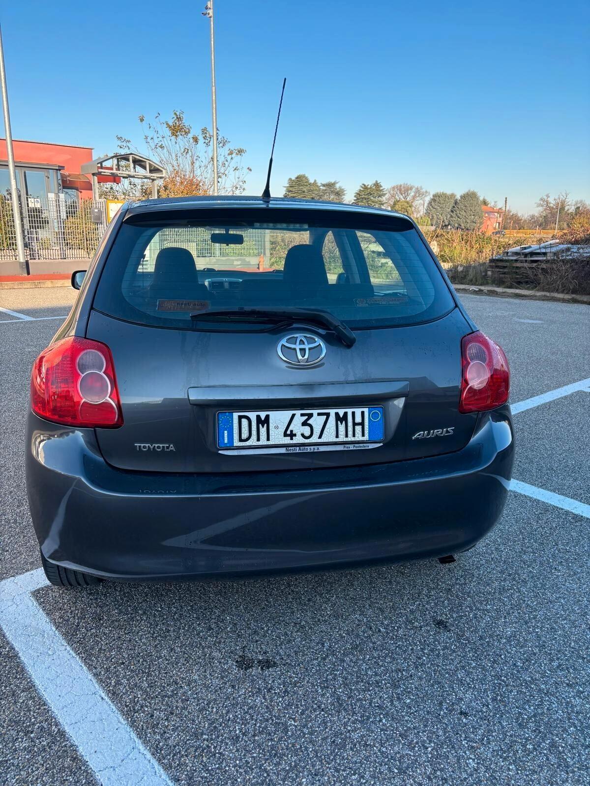 Toyota Auris 1.4 5 porte Sol SOLI 99000 KM UNICO PROPRIETARIO