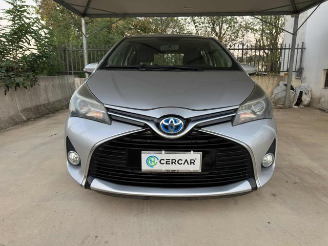 TOYOTA Yaris 1.5 Hybrid 5 porte Active AUTOMATICA PER NEOPATENT