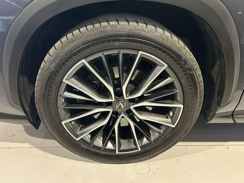 Lexus NX Plug-in Luxury 4WD MY22
