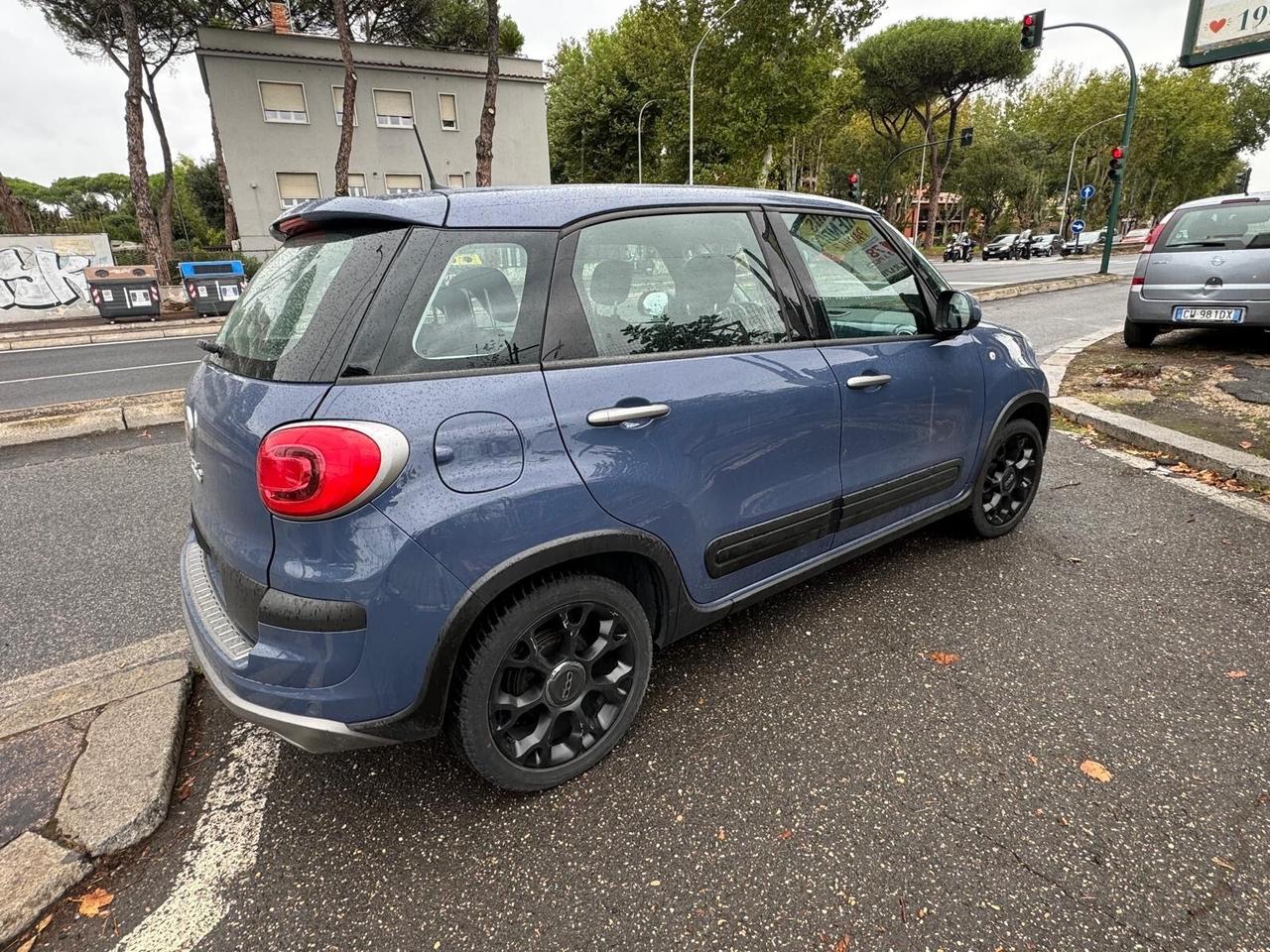 Fiat 500L 1.4 95 CV S&S Cross Navi Pdc