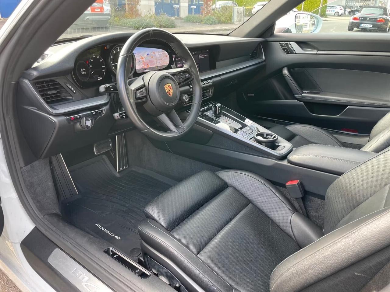 Porsche 992 911carrera sport, chrono, 360°