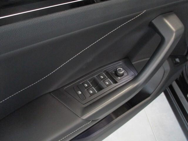 Volkswagen T-Roc 2.0 TDI SCR 150 CV DSG R-Line Plus