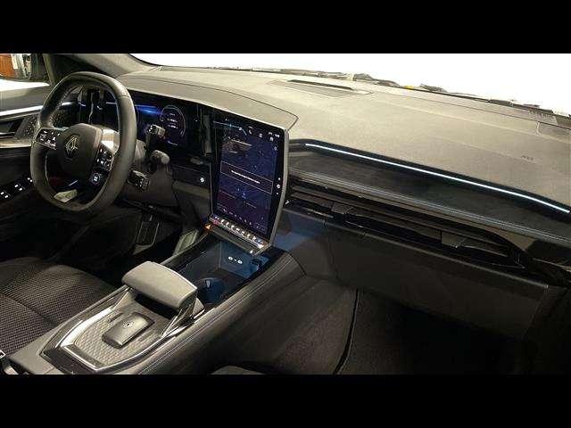 Renault Austral 1.2 E-Tech full hybrid 200cv Iconic Esprit