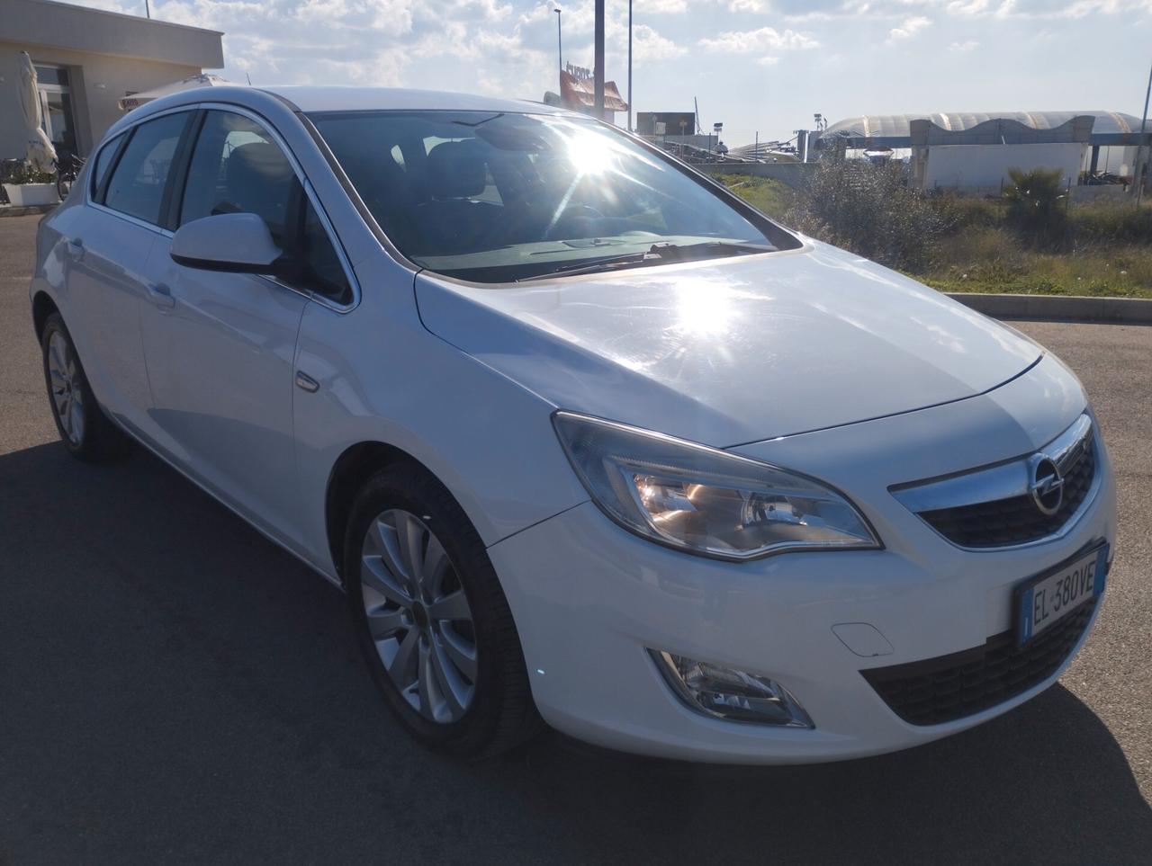 Opel Astra 1.7 CDTI 110CV 5 porte Elective