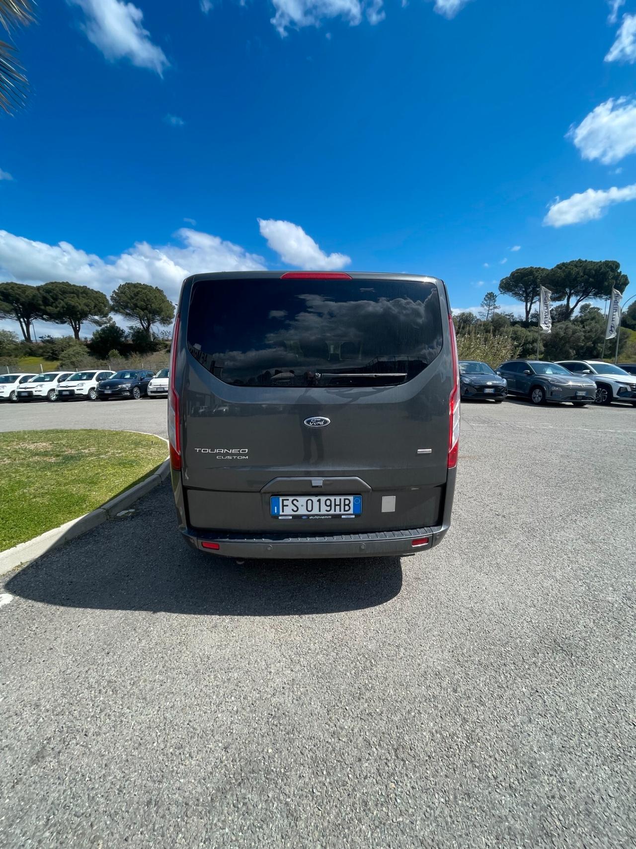 Ford Tourneo Custom 310 2.0 TDCi 170CV PL Titanium