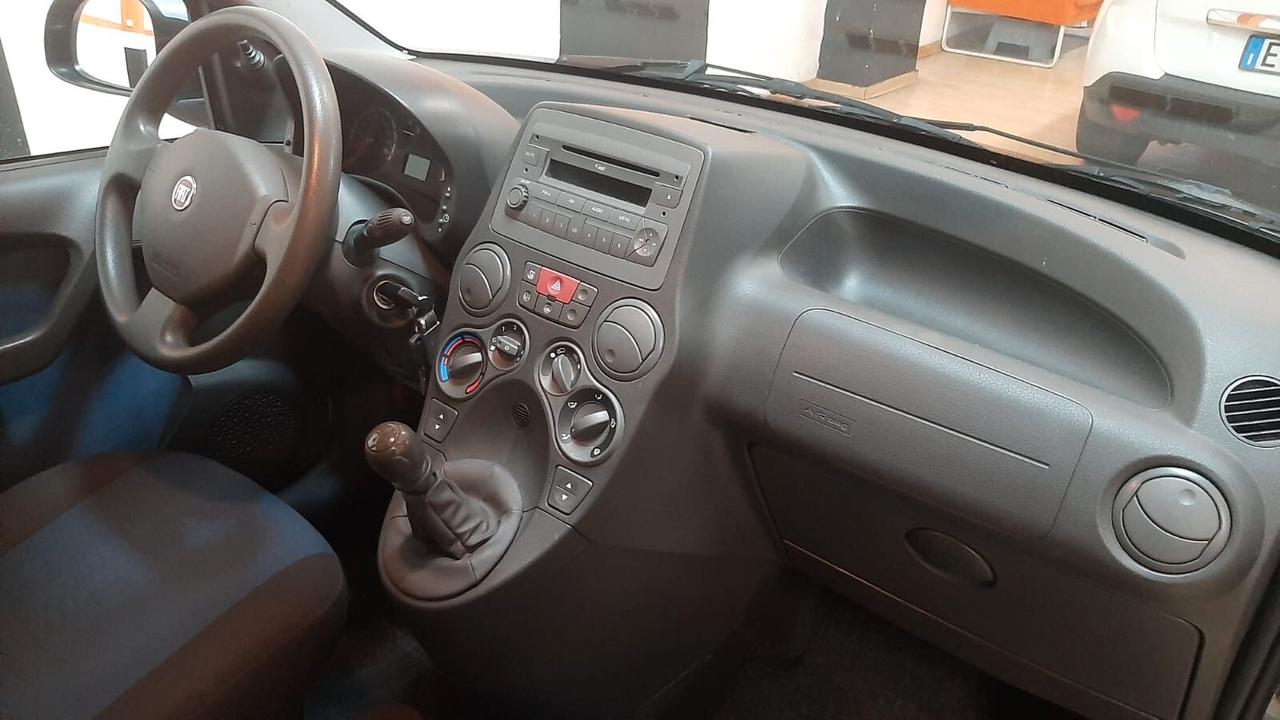 FIAT PANDA 1.2 BENZ 93.000 EURO 5 NEOPATENTATI