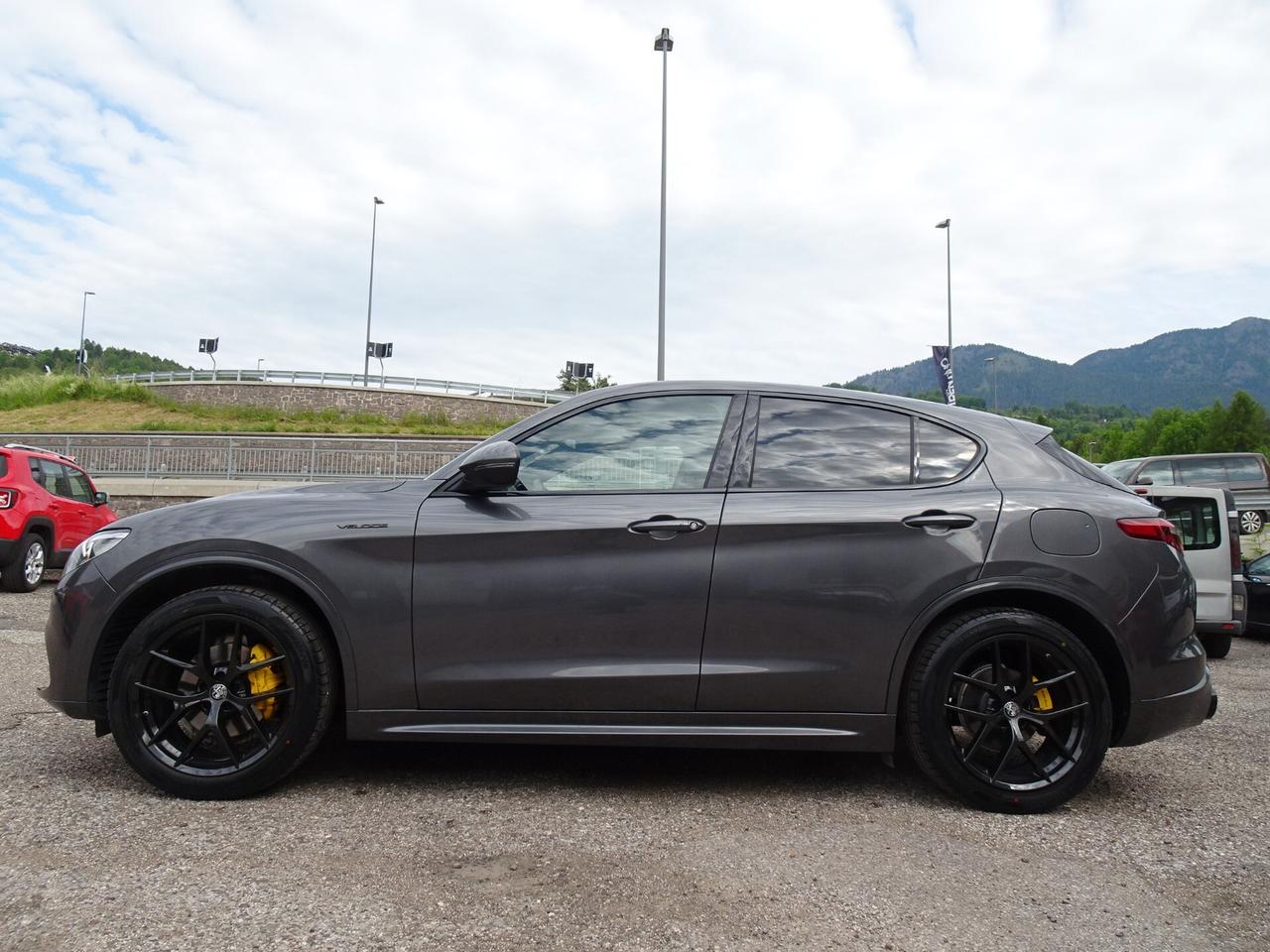 Alfa Romeo Stelvio 2.2 Turbodiesel 210 CV AT8 Q4 Veloce