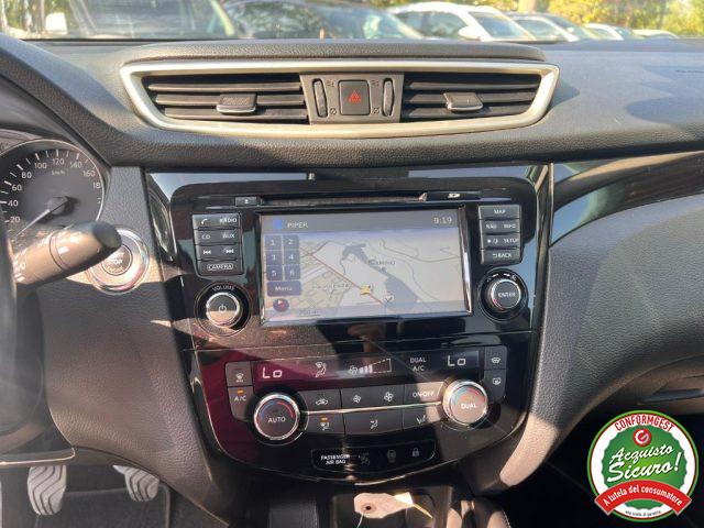 NISSAN Qashqai 1.5 dCi N-Connecta Tetto