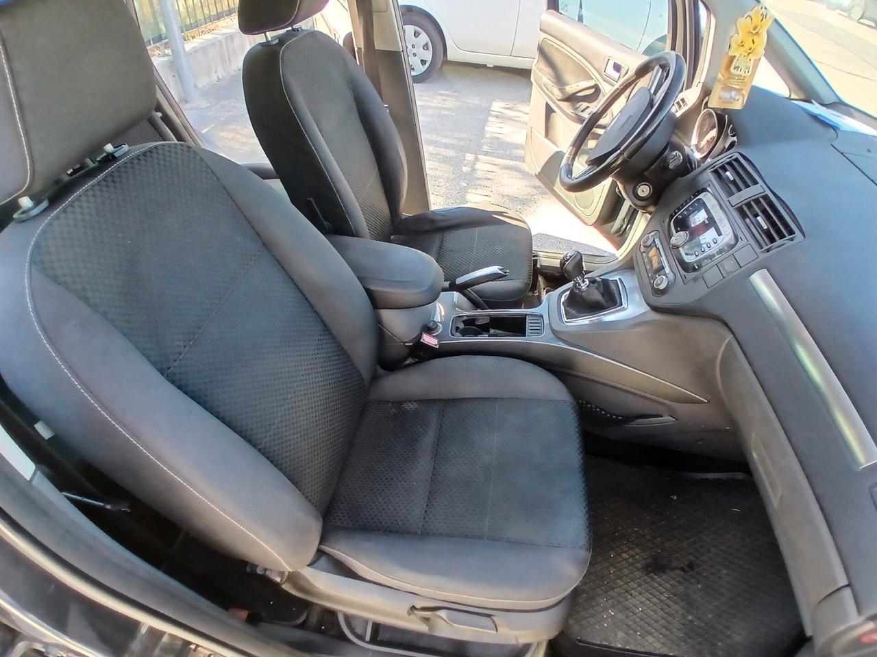 FORD C-MAX 2.0 TDCi 136CV GHIA