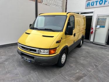 Iveco Daily 35S11 2.8 TDI PM Cabinato