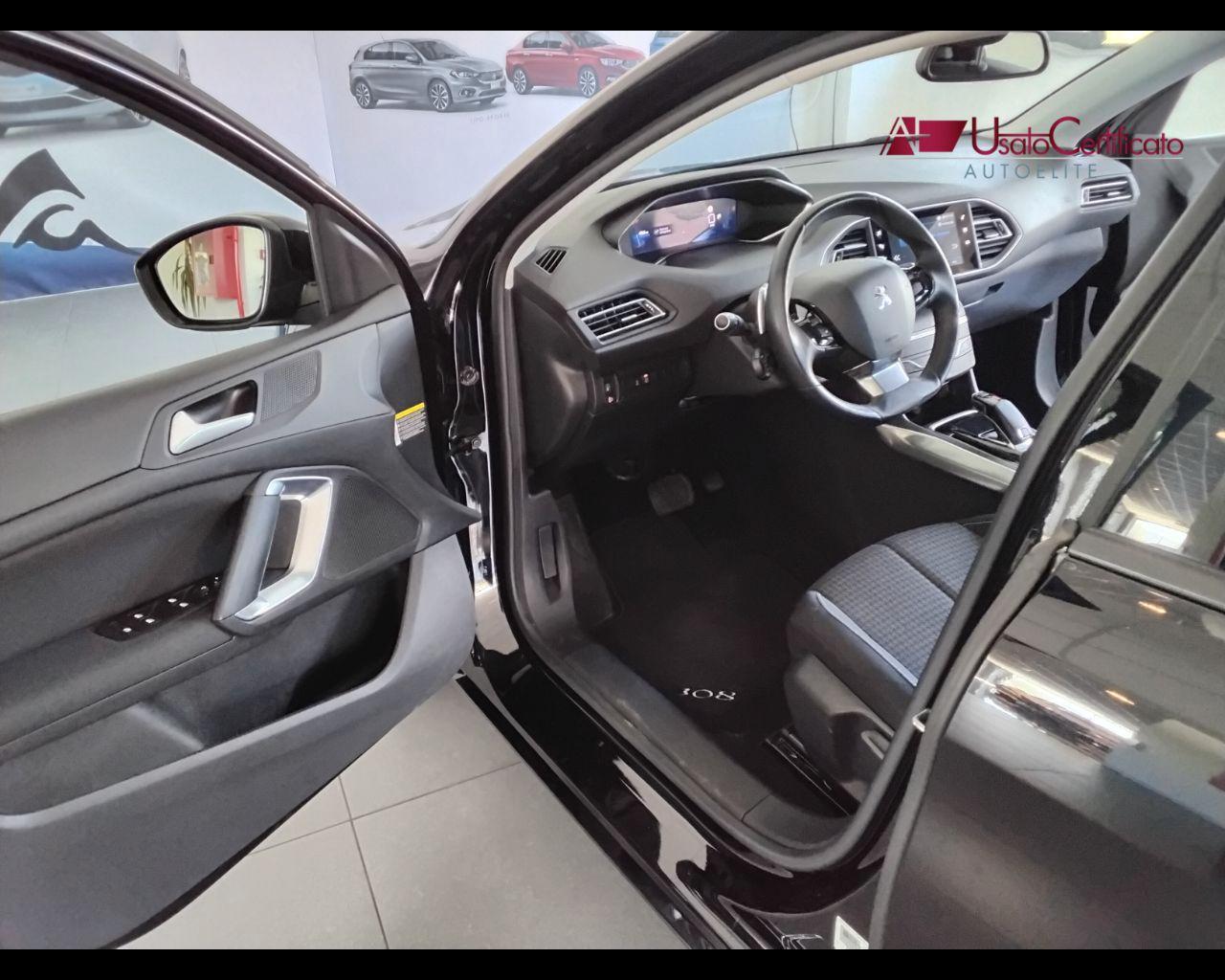 PEUGEOT 308 BlueHDi 130 S&S EAT8 SW Active Business