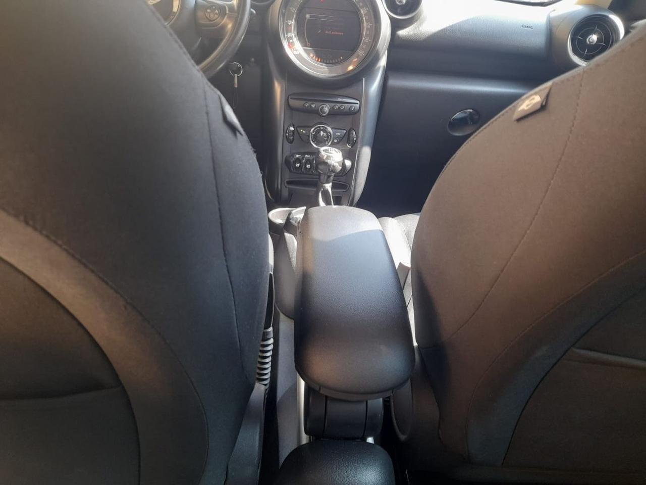 Mini Cooper Countryman 2.0 SD Business #11938