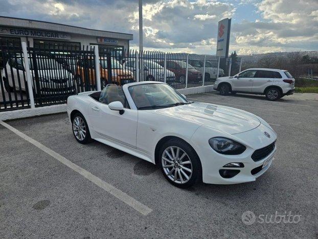 FIAT 124 Spider Turbo Lusso