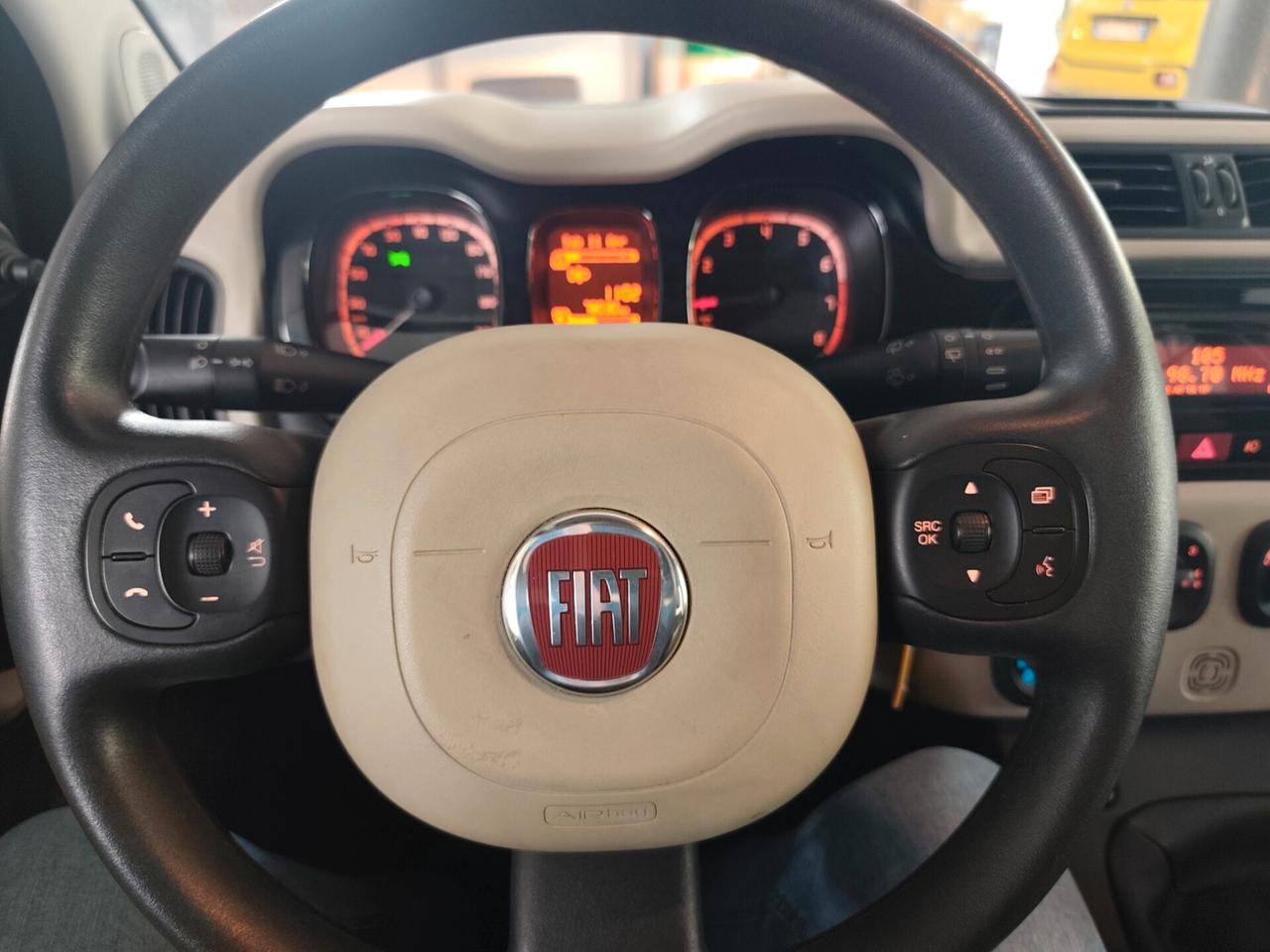 Fiat Panda 1.2 Lounge Benz euro 6 78 Milà km