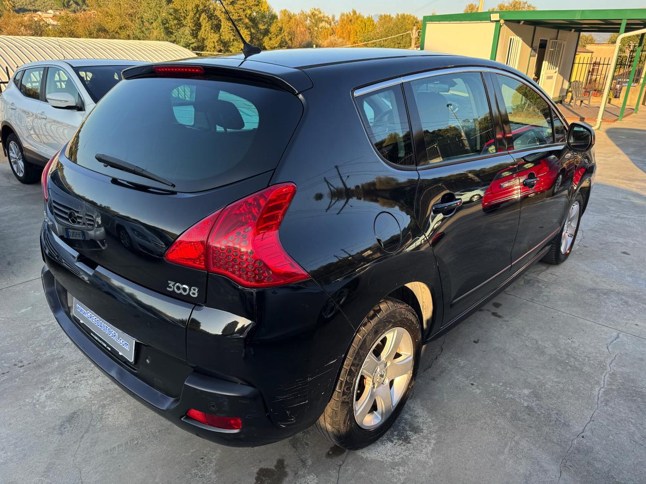 Peugeot 3008 1.6 HDi /DA RIFARE TESTATA (BATTE)