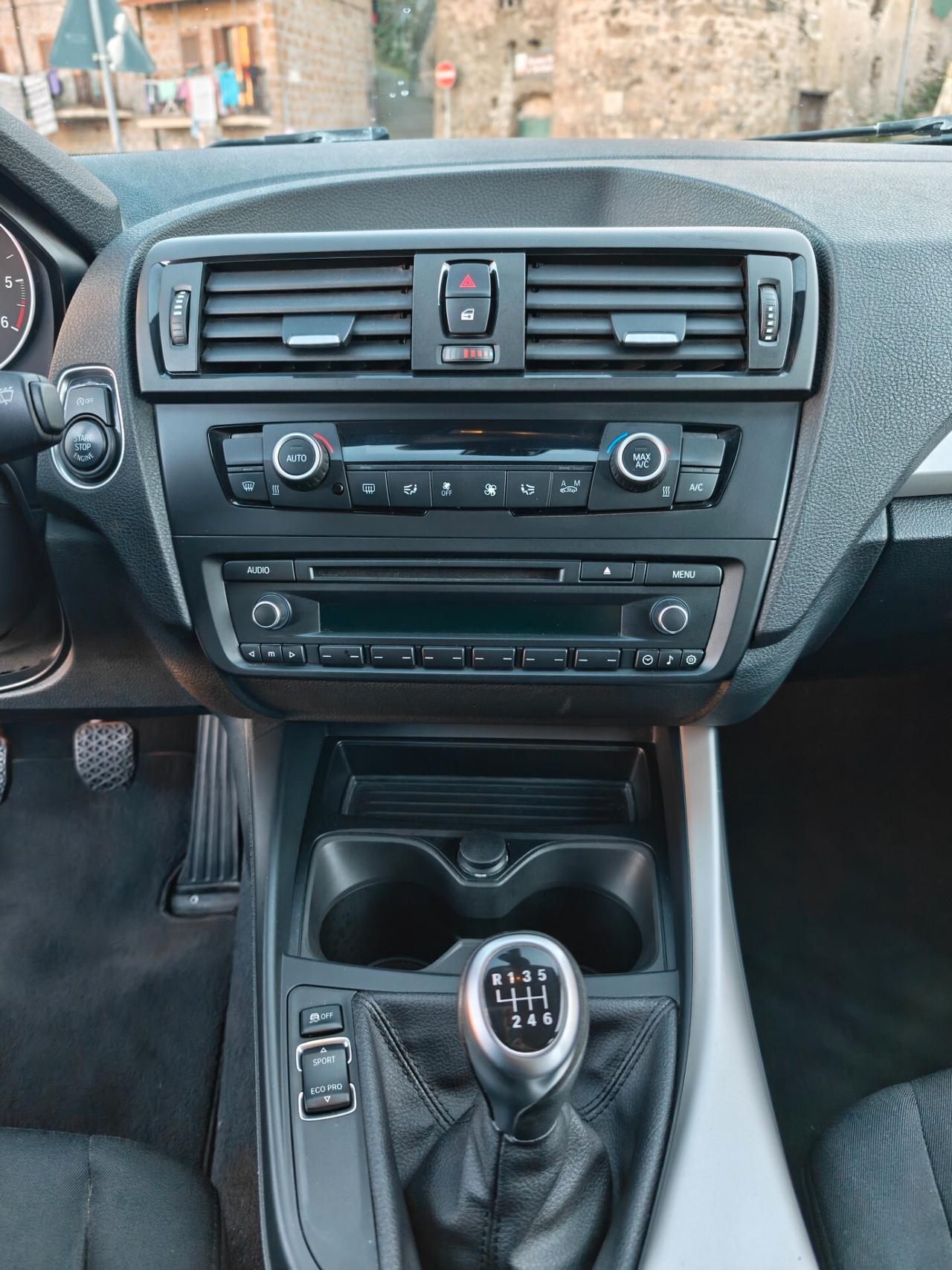 Bmw 116d 5p. Efficient Dynamics