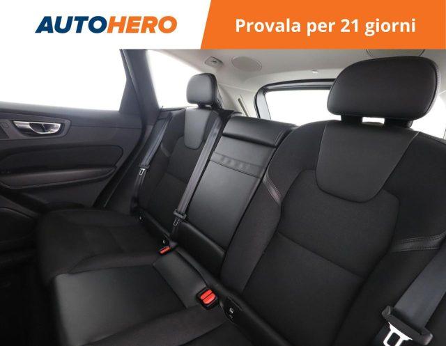 VOLVO XC60 B4 (d) AWD Geartronic Momentum