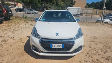 Peugeot 208 PureTech 82 5 porte Allure