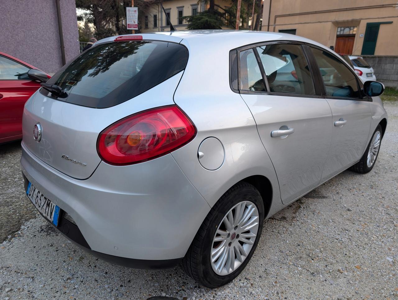 Fiat Bravo 1.4 Dynamic GPL rinnovato 2030 - Tagliandata