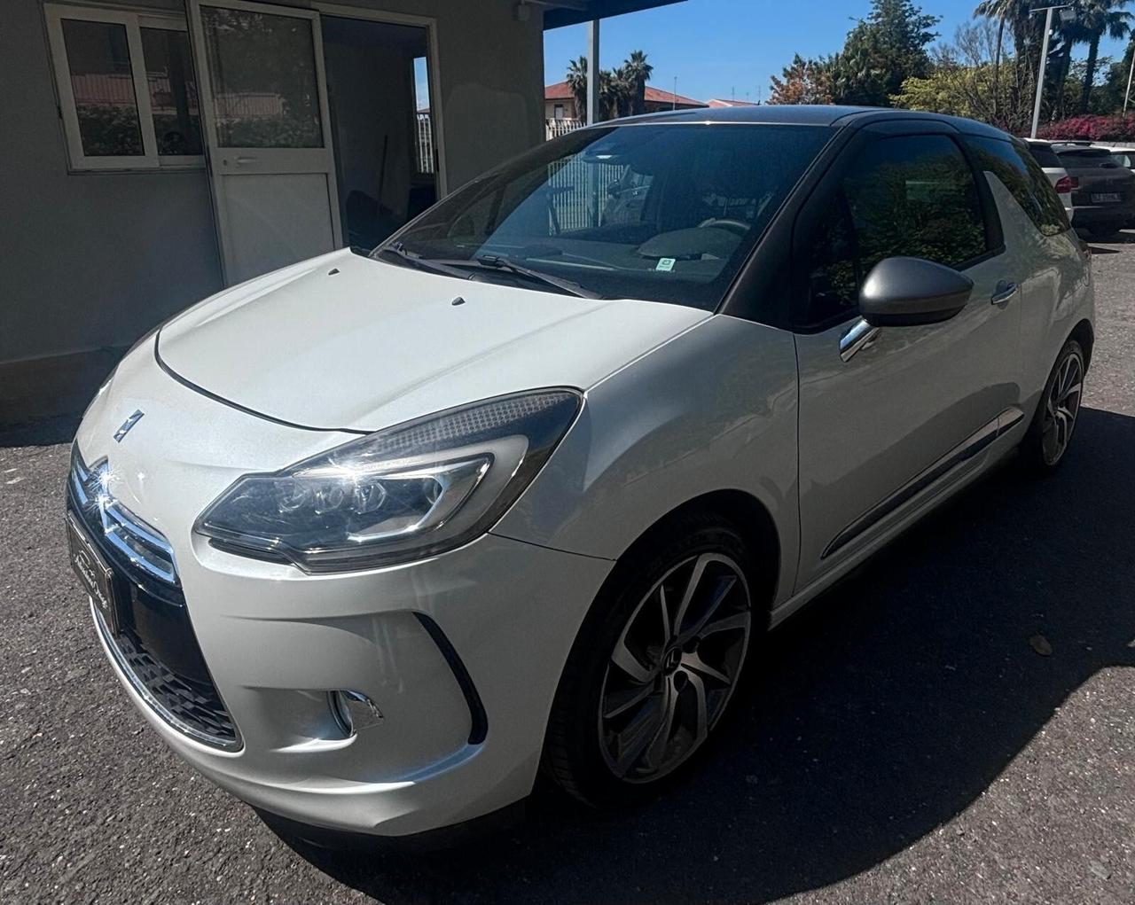 Ds DS3 DS 3 BlueHDi 100 S&S So Irresistible