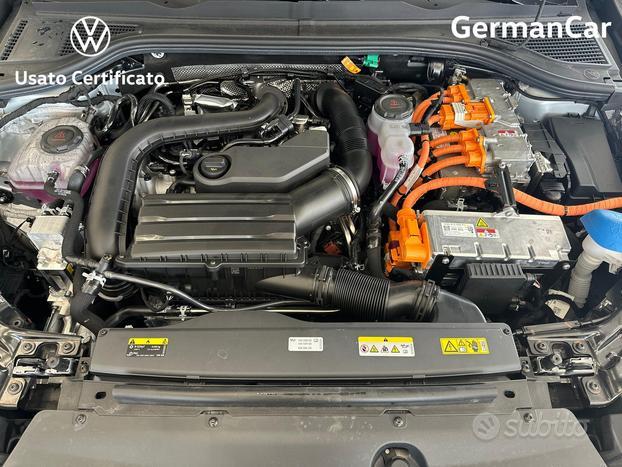 Volkswagen Passat 1.5 tsi ehybrid business 204cv d