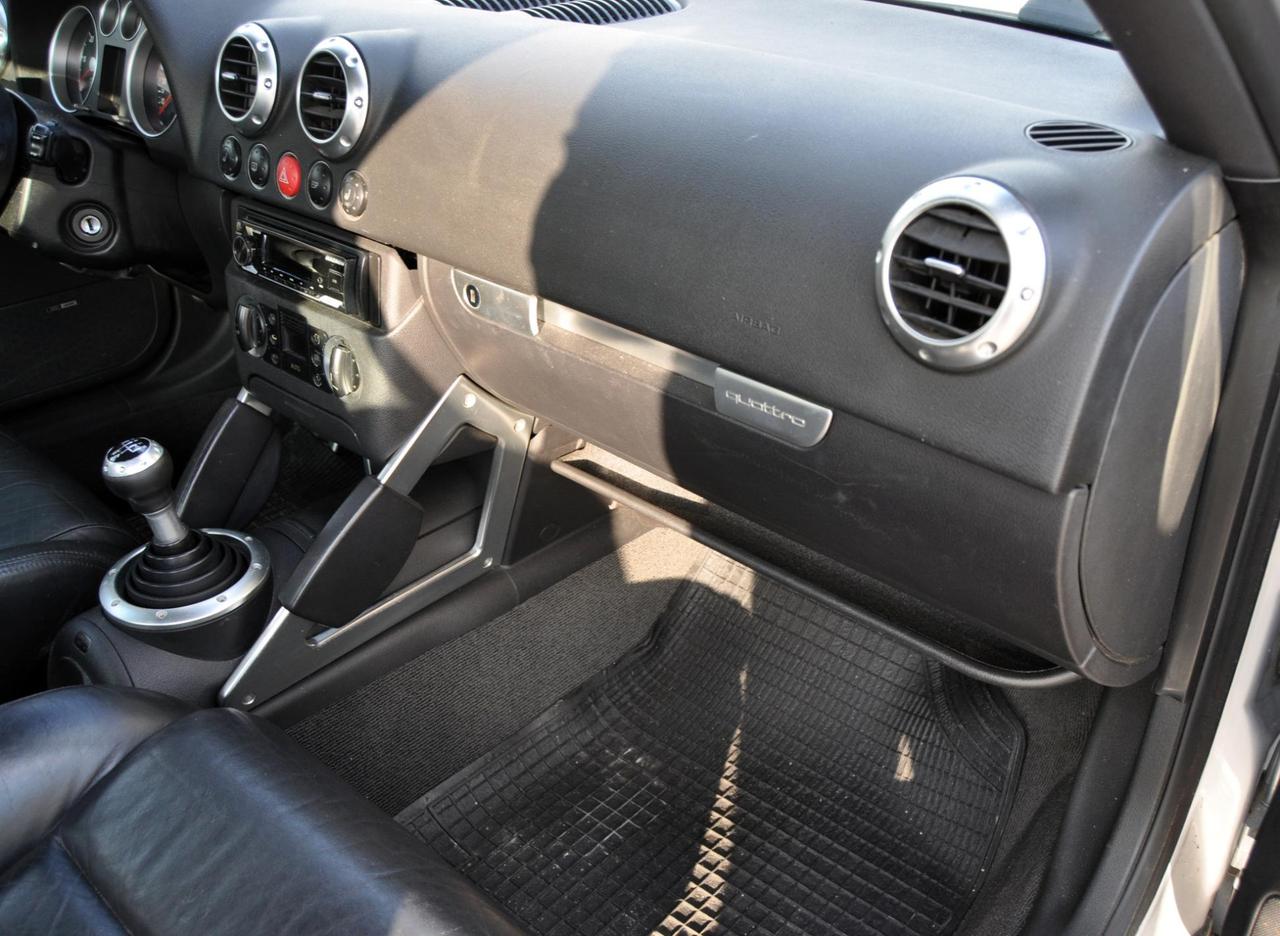 Audi TT Coupé 1.8 179 CV quattro GPL