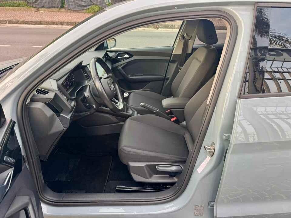 AUDI A1 SPORTBACK 30 TFSI Identity Black 110 CV