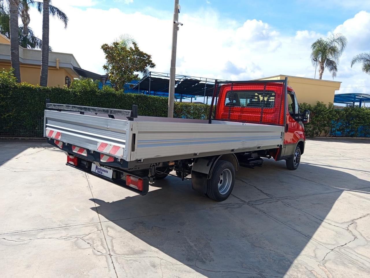 Iveco Daily 35C15 CASSONE FISSO DA 4.40m X 2.10m