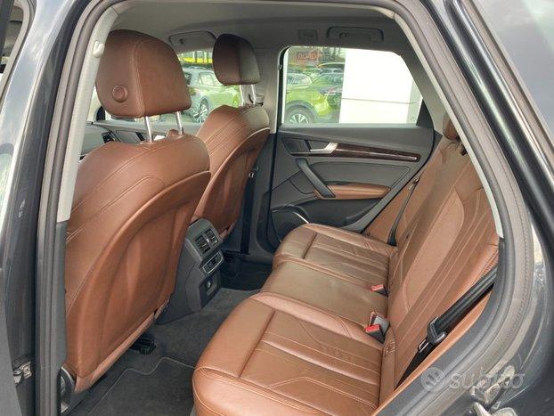 AUDI Q5 40 TDI quattro S tronic Sport