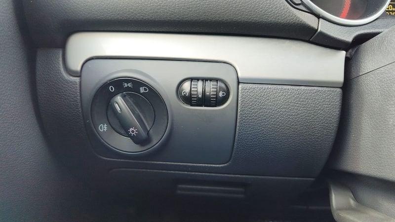 Volkswagen Golf Golf 5p 1.6 tdi United