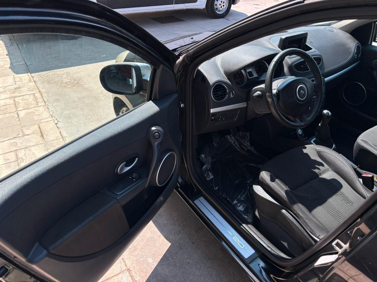 Renault Clio 1.2 16V 5 porte GPL rinnovato