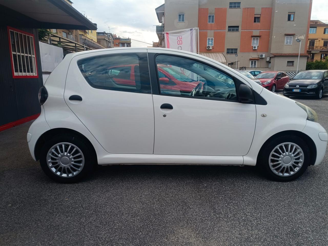 Toyota Aygo 1.0 12V VVT-i 5 porte Now